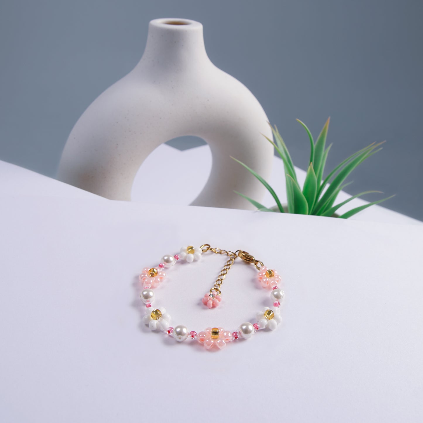 Floral-Pearl Bracelet